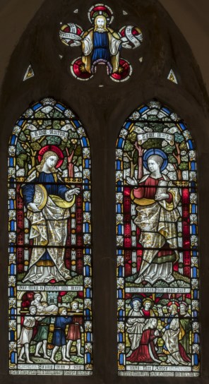 베타니아의 성녀 마르타와 성녀 마리아_photo by Jules & Jenny_in the church of St Michael in Coningsby_England.jpg